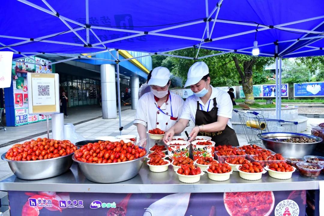 步步高夜市摆摊多少钱,步步高夜市摆摊招租