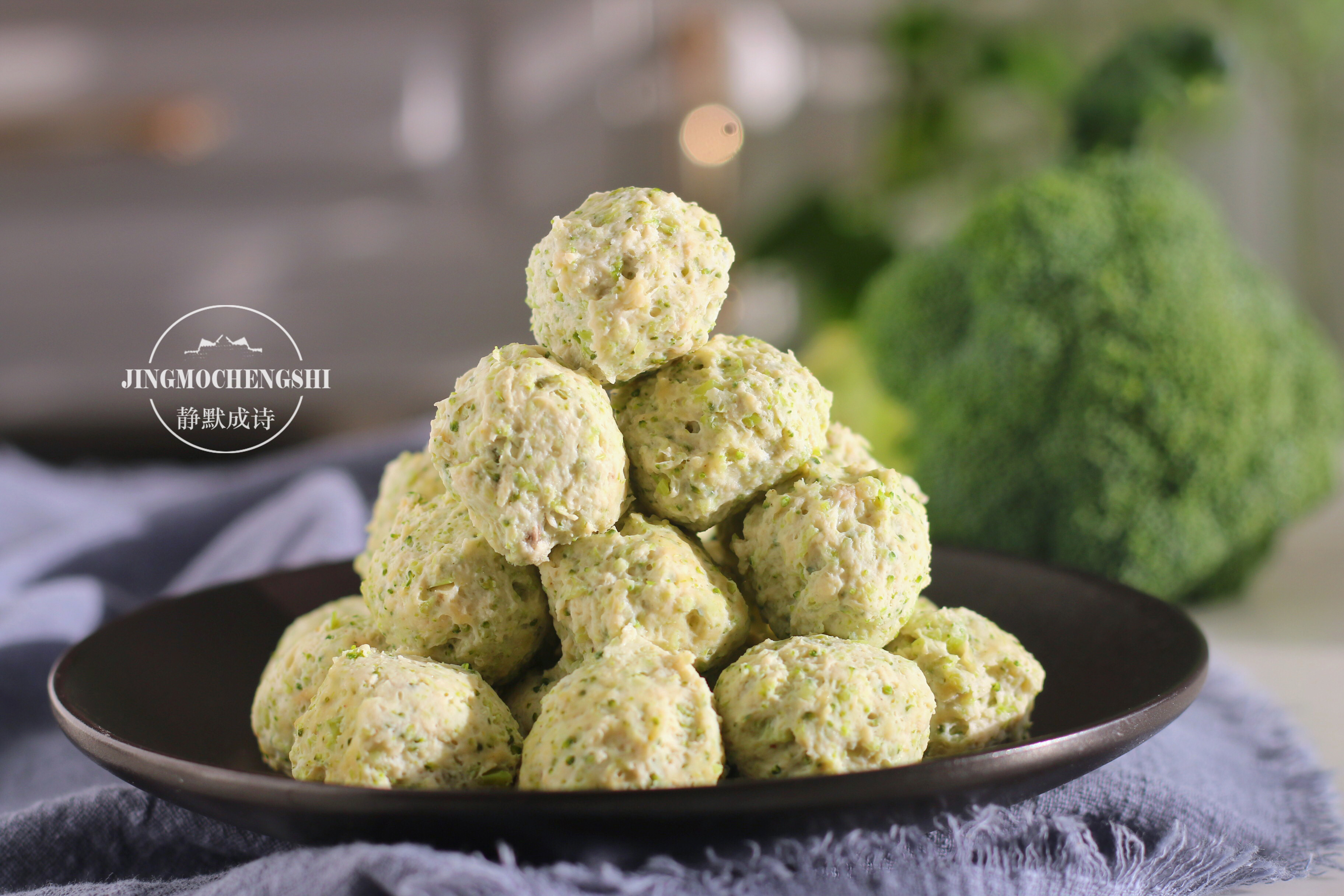 鸡胸肉早上怎么吃好吃,天热了鸡吃什么好