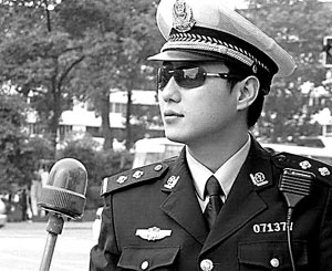 网红警官谭乔现状,网红交警谭乔的故事