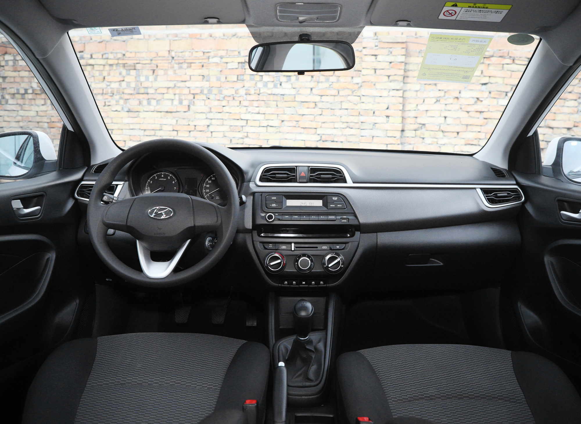 售价不到5万，车重不到1吨的“买菜车”，真的适合代步吗？