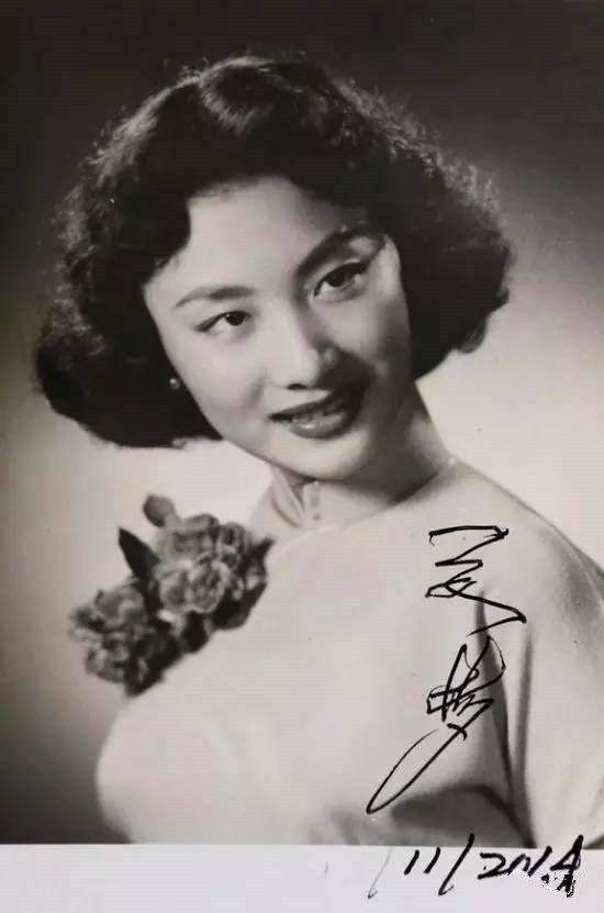 夏梦：金庸的梦中情人，刘德华的伯乐，著名导演为她终生未婚