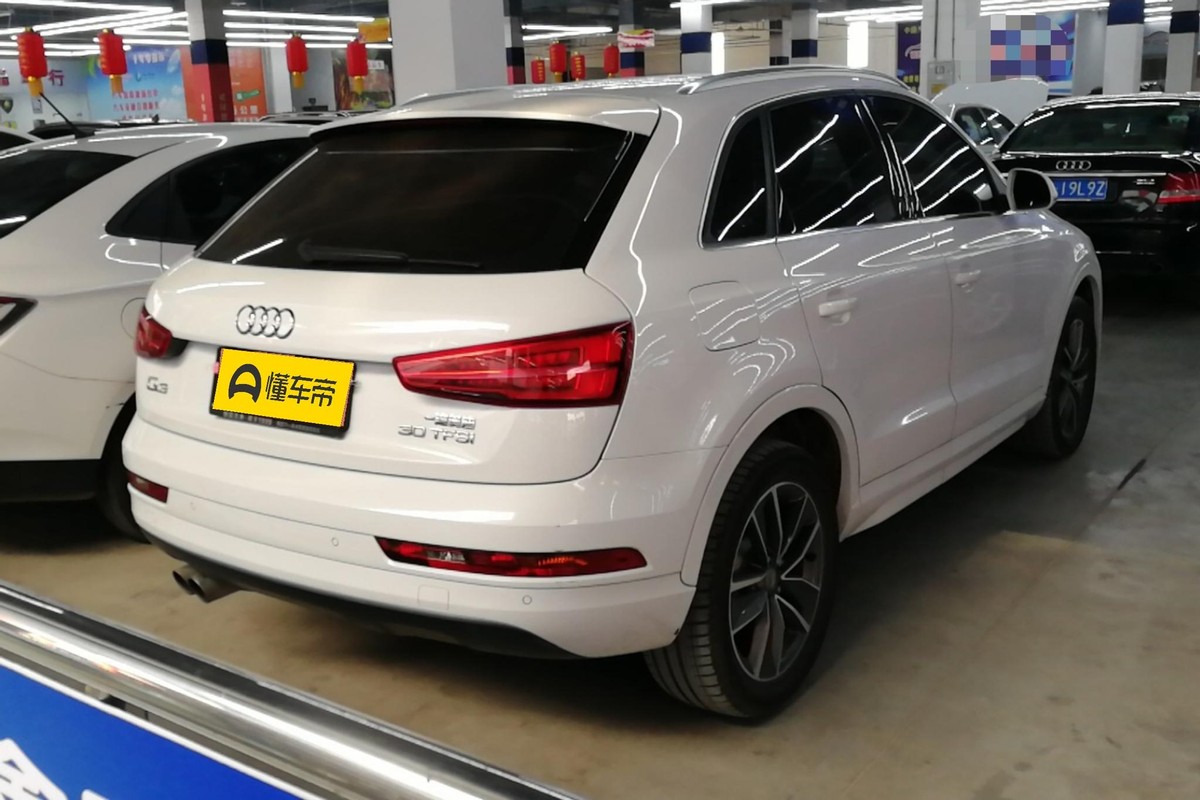 奥迪q3排气管位置有个小孔,奥迪q3排气管里老是有水