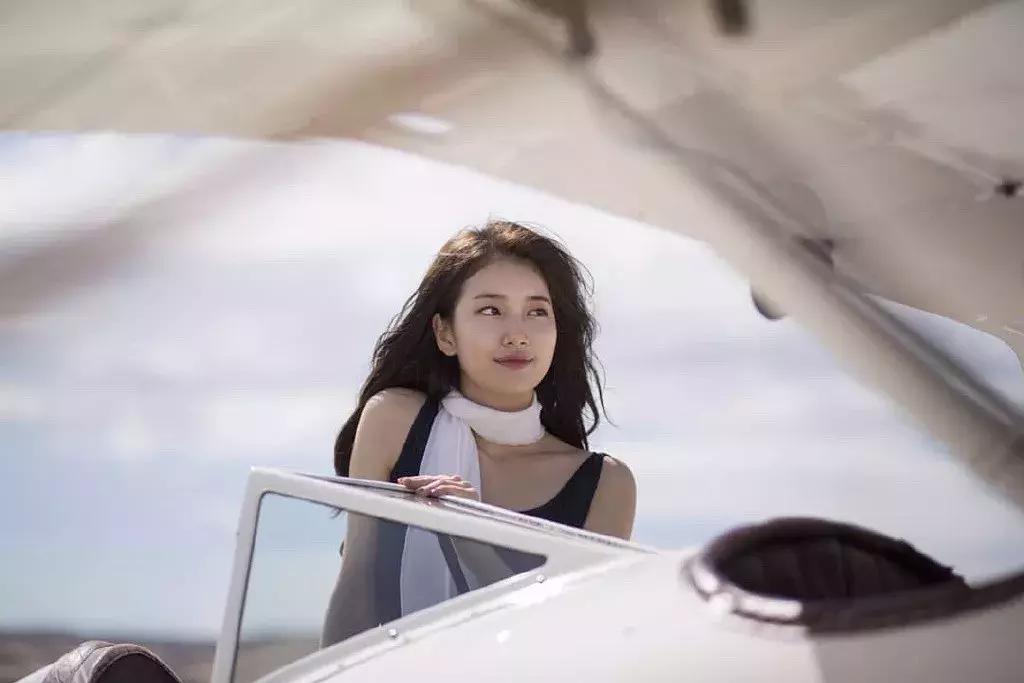 大脸剪什么发型好看,大脸短发烫什么发型