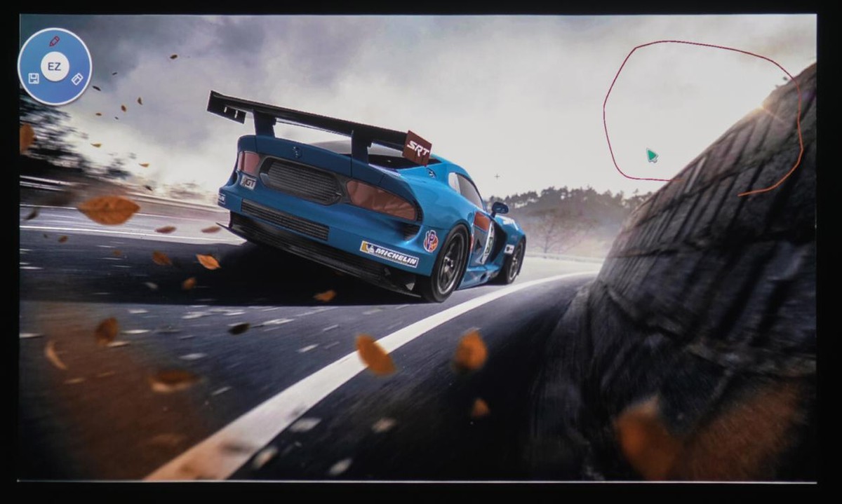 可以随意调整画面尺寸的投影仪,明基e540投影家用