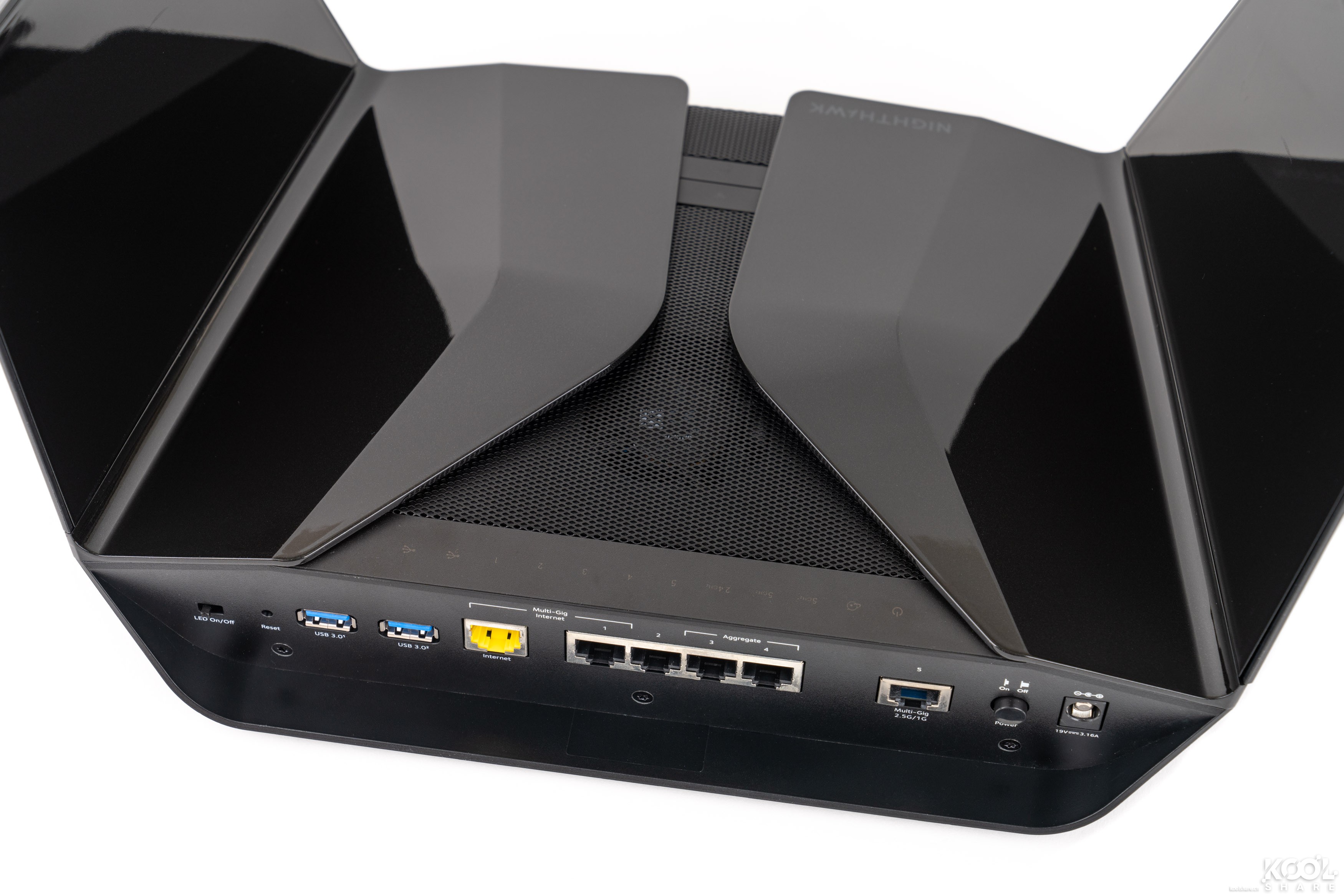 网件netgearr7800无线路由器,netgear网件r8000p千兆路由器