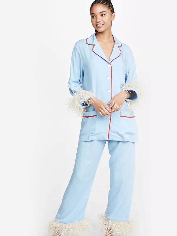 即使不出门也要穿出睡衣的别致,穿睡衣成了一种时尚