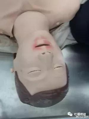 最近一张让你开心的照片,看完笑到停不下来的二十三张图