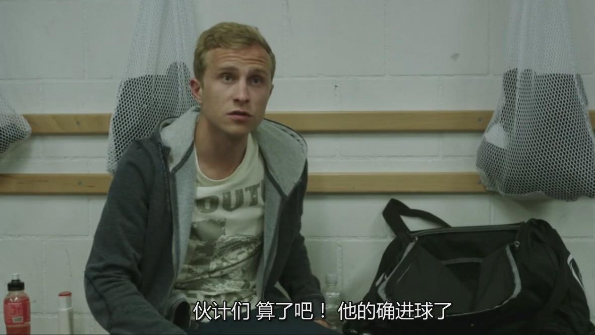 同性恋球员，他们是在足球世界中挣扎的“异类”