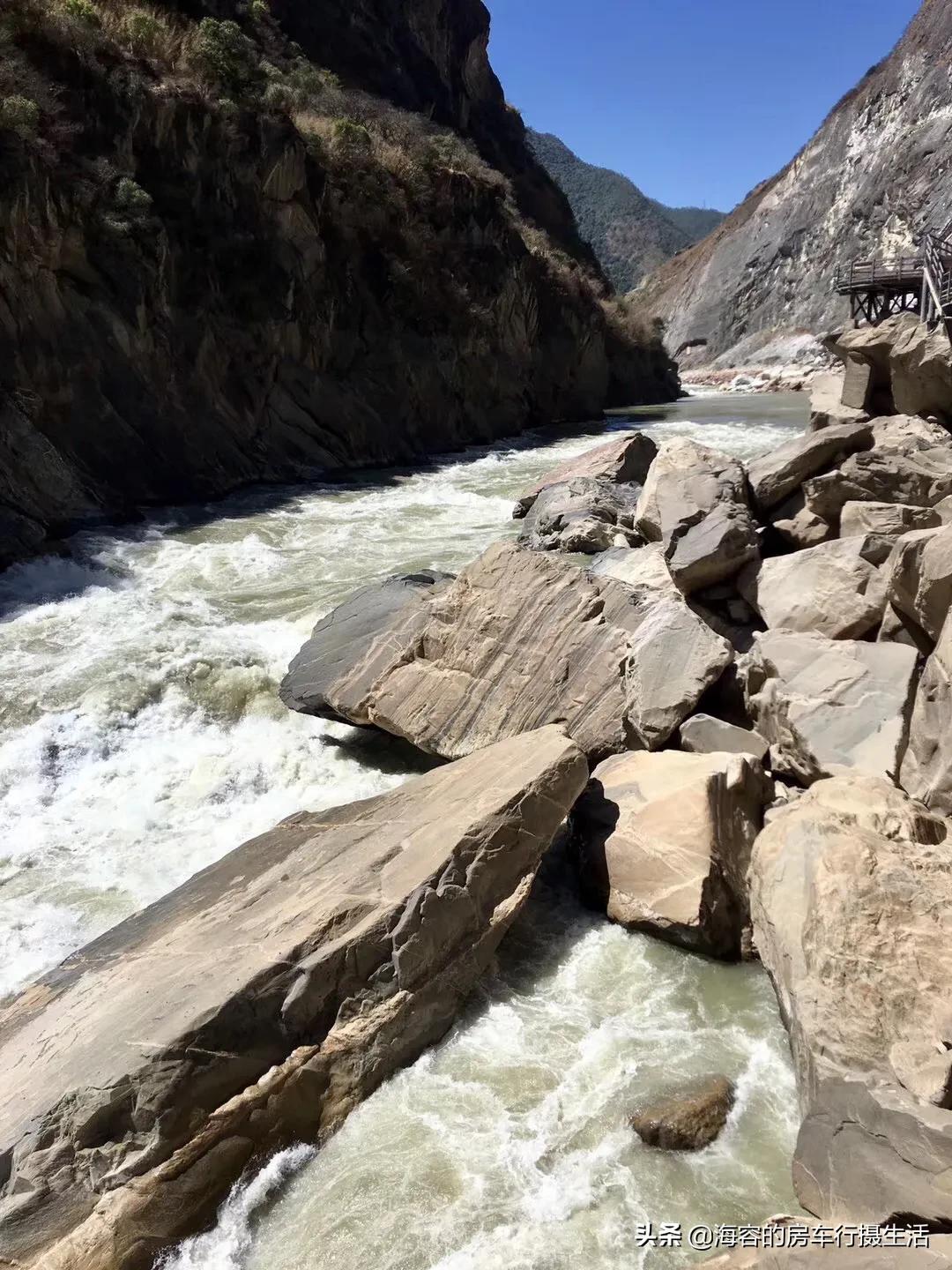 虎跳峡、金沙江，虎踞龙盘丽宁十八弯