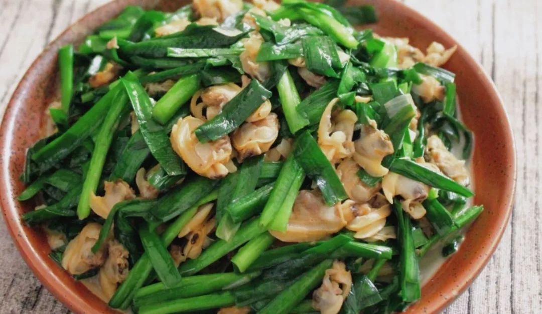 据说世道变坏是从倒卖青团开始的