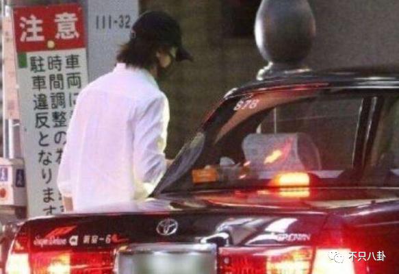 带未成年少女喝酒开房？他这次翻车好彻底啊