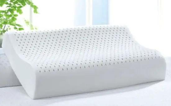 中国游客卖断货,中国游客泰国买玉石