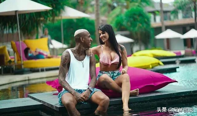 高拉特离婚了吗,保利尼奥塔利斯卡埃尔克森