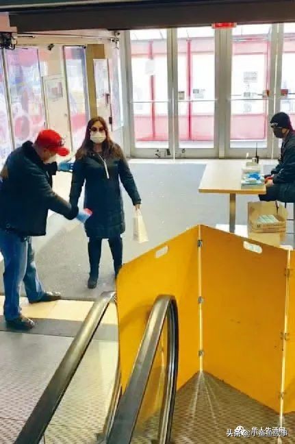 拒绝服务顾客,拒绝服务不戴口罩被揭发