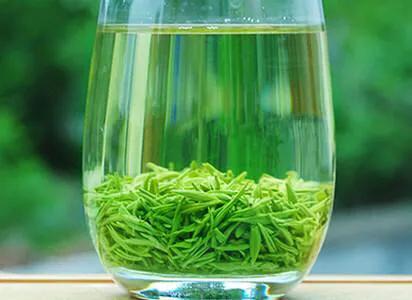 菊花，绿茶，老王，中国名词的沦陷