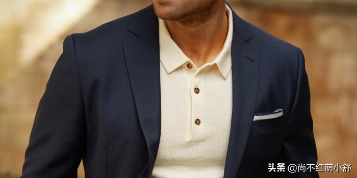 衬衫的潮流穿搭技巧男士,男士衬衫的穿搭与讲解