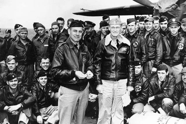 美军航空母舰f18大黄蜂,小号手大黄蜂号航母拼装模型