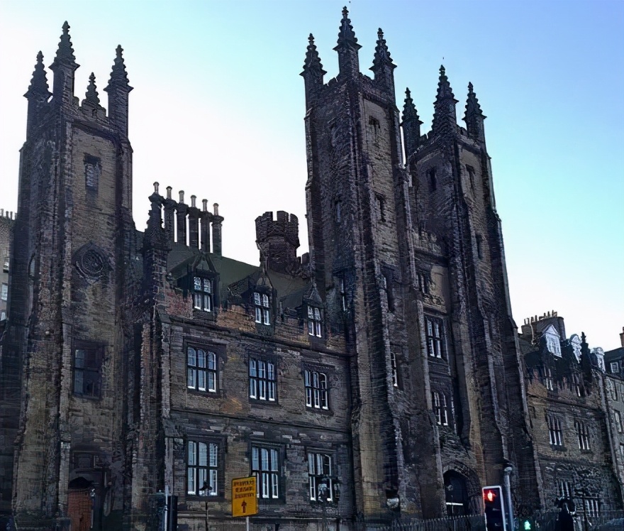 留学生的梦中圣地、神奇故事迭出，爱丁堡大学到底有什么魅力？