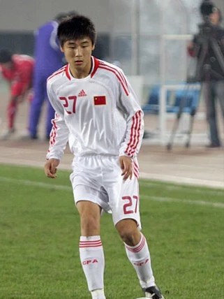 武磊二十四号球衣,武磊身披7号球衣