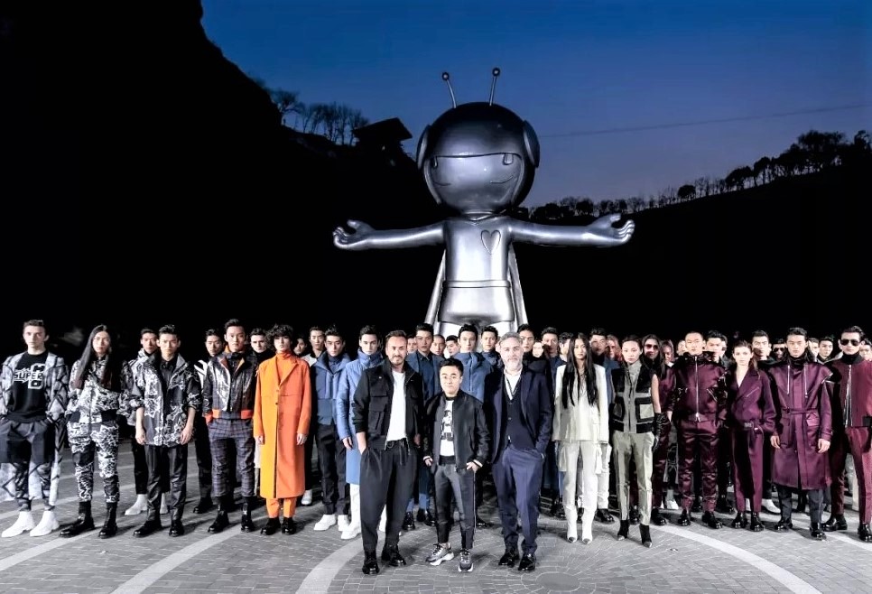 超越海澜之家的男装品牌,超越安踏