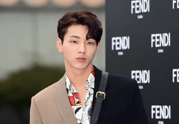 霸凌事件韩国,韩国娱乐霸凌丑闻