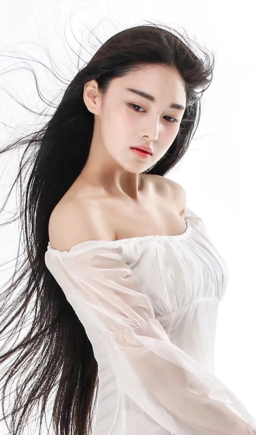 “最美军嫂”张馨予的感情史,军嫂明星张馨予