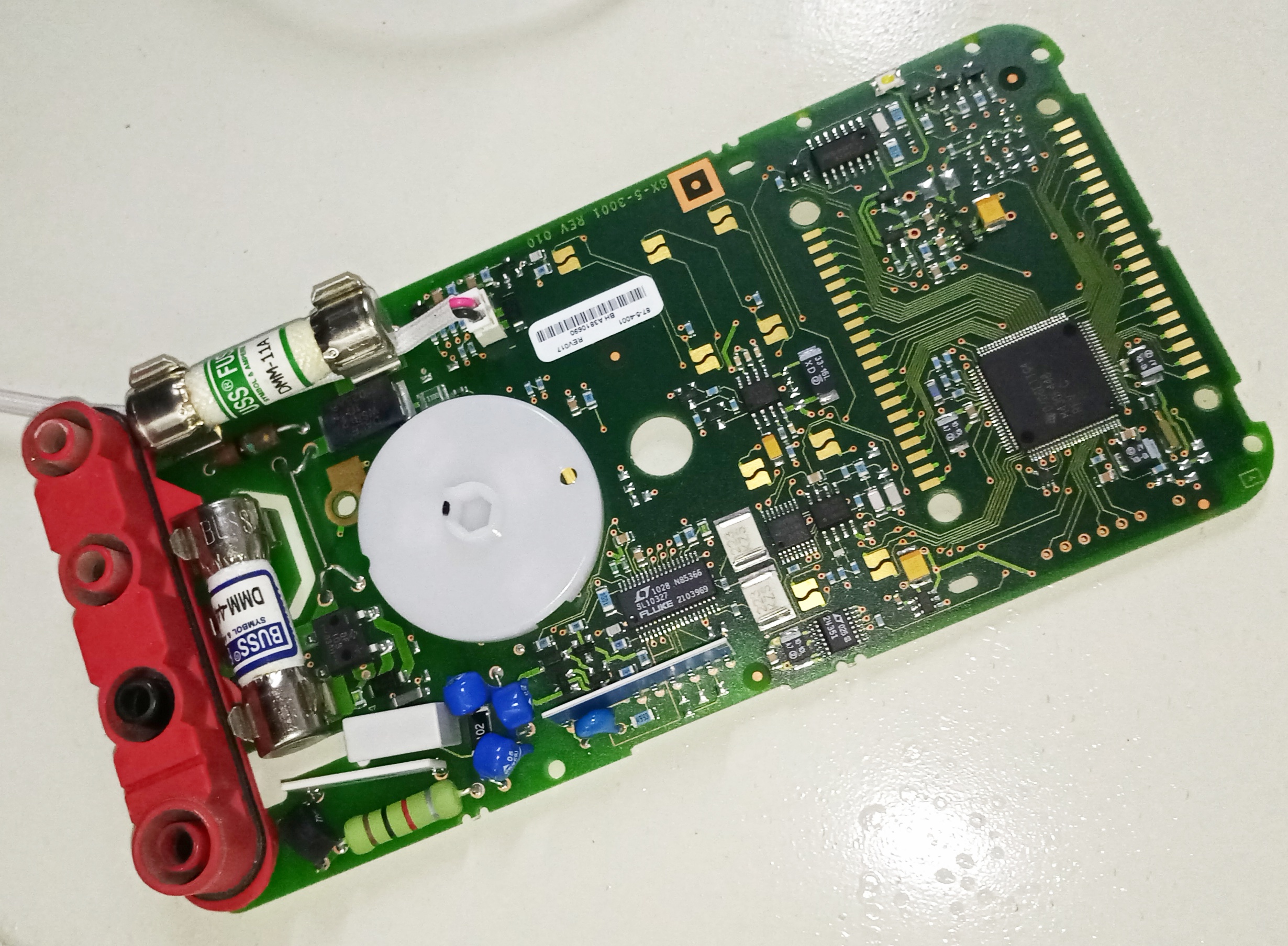 福禄克2万多万用表,福禄克87v拆解