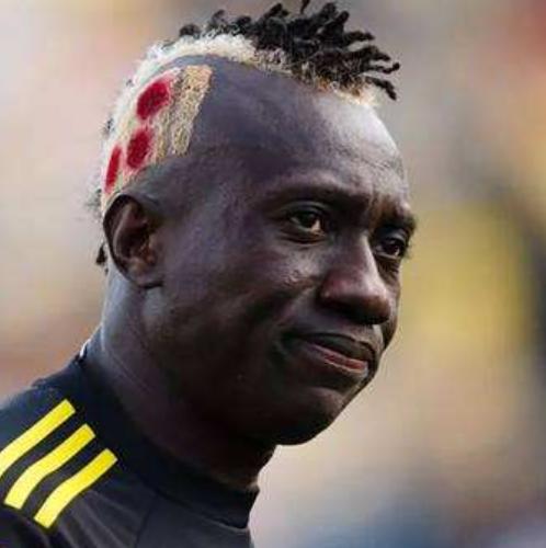 世界足球史上十大标志性发型，梅西C罗无缘上榜，榜首毫无争议