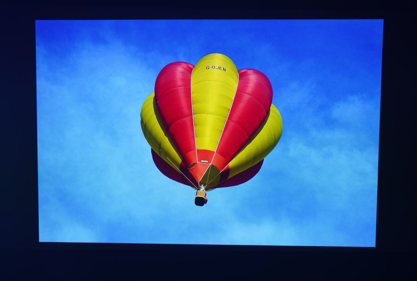 白天也能看的投影仪极米h3s,投影仪家庭影院极米h3s