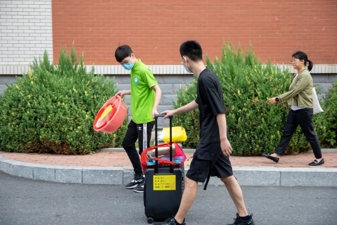 迎接新工人,欢迎新老工人