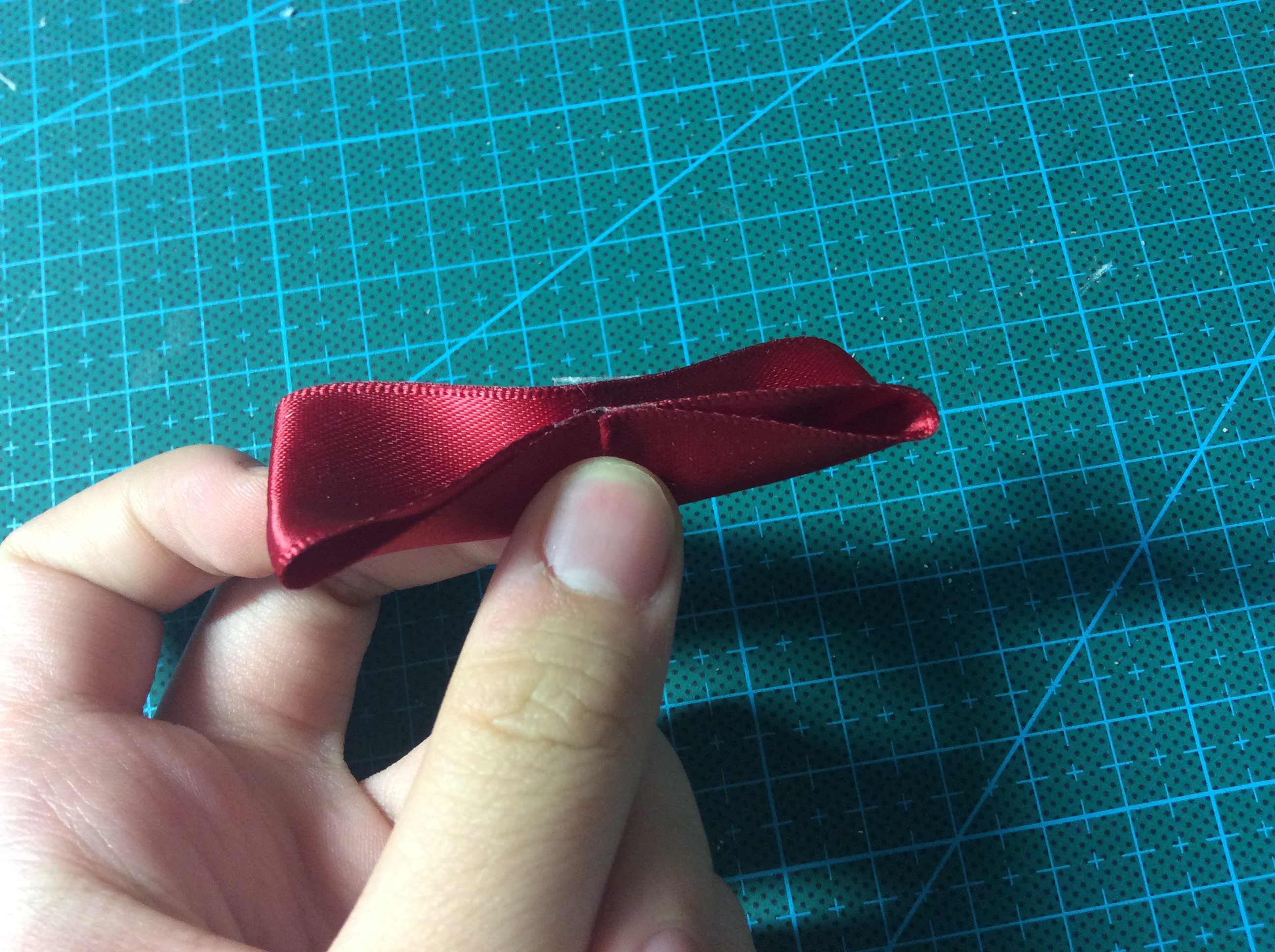 蝴蝶结发卡怎么做简单又好看,可爱蝴蝶结发卡