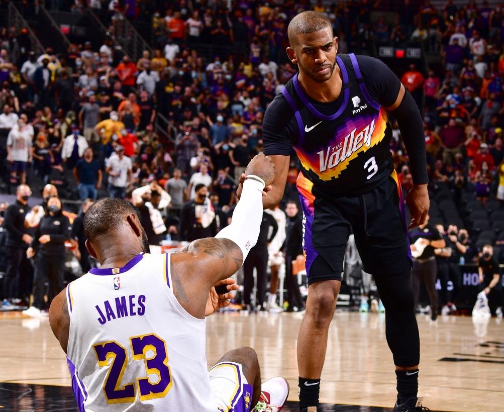 46分+34分+38分！球场控制力已臻化境，全NBA都被他骗了