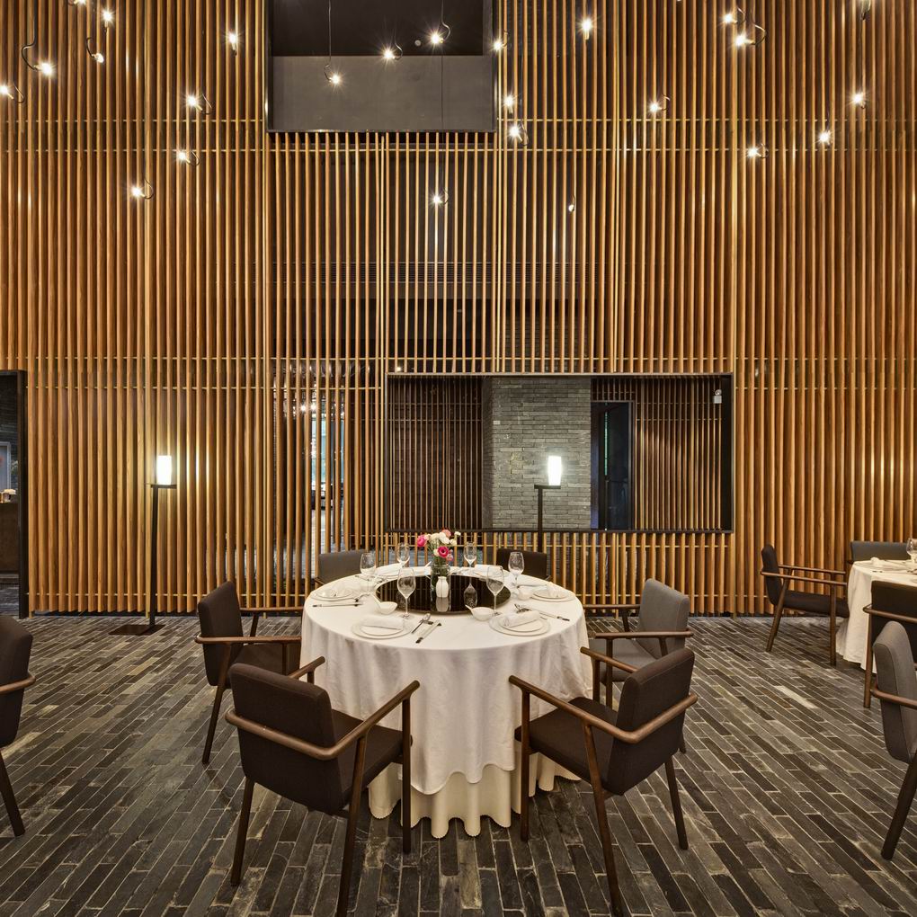 餐饮空间玄关图,深圳华苑一号餐饮空间