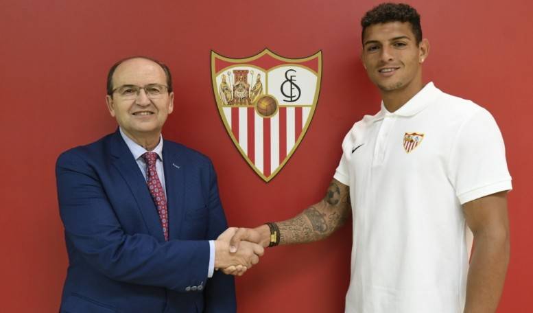 亚洲一哥踢人视频,亚洲一哥被踢爆