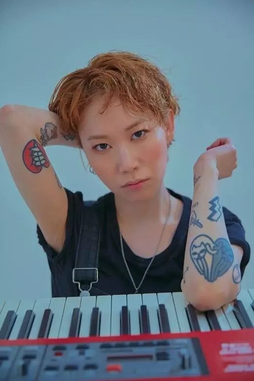 崔雪莉抑郁原因,对崔雪莉抑郁的预言