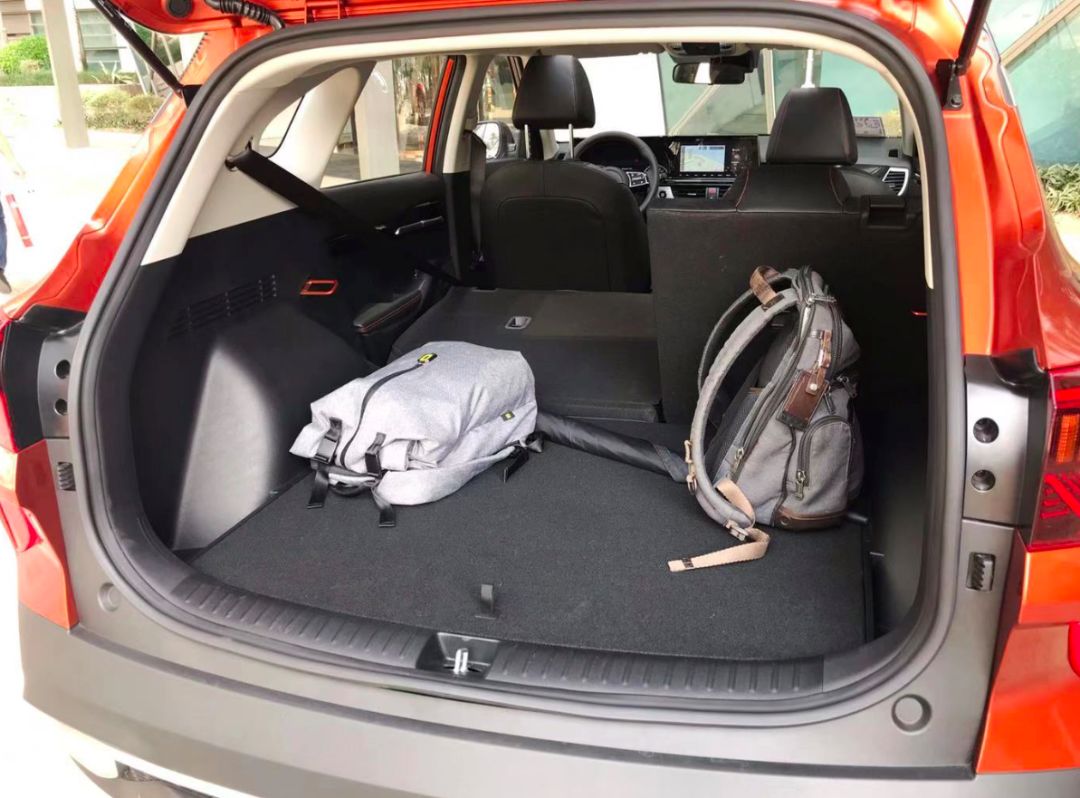 新车2020款起亚kx3傲跑潮流版,起亚kx3傲跑2019款车主吐槽