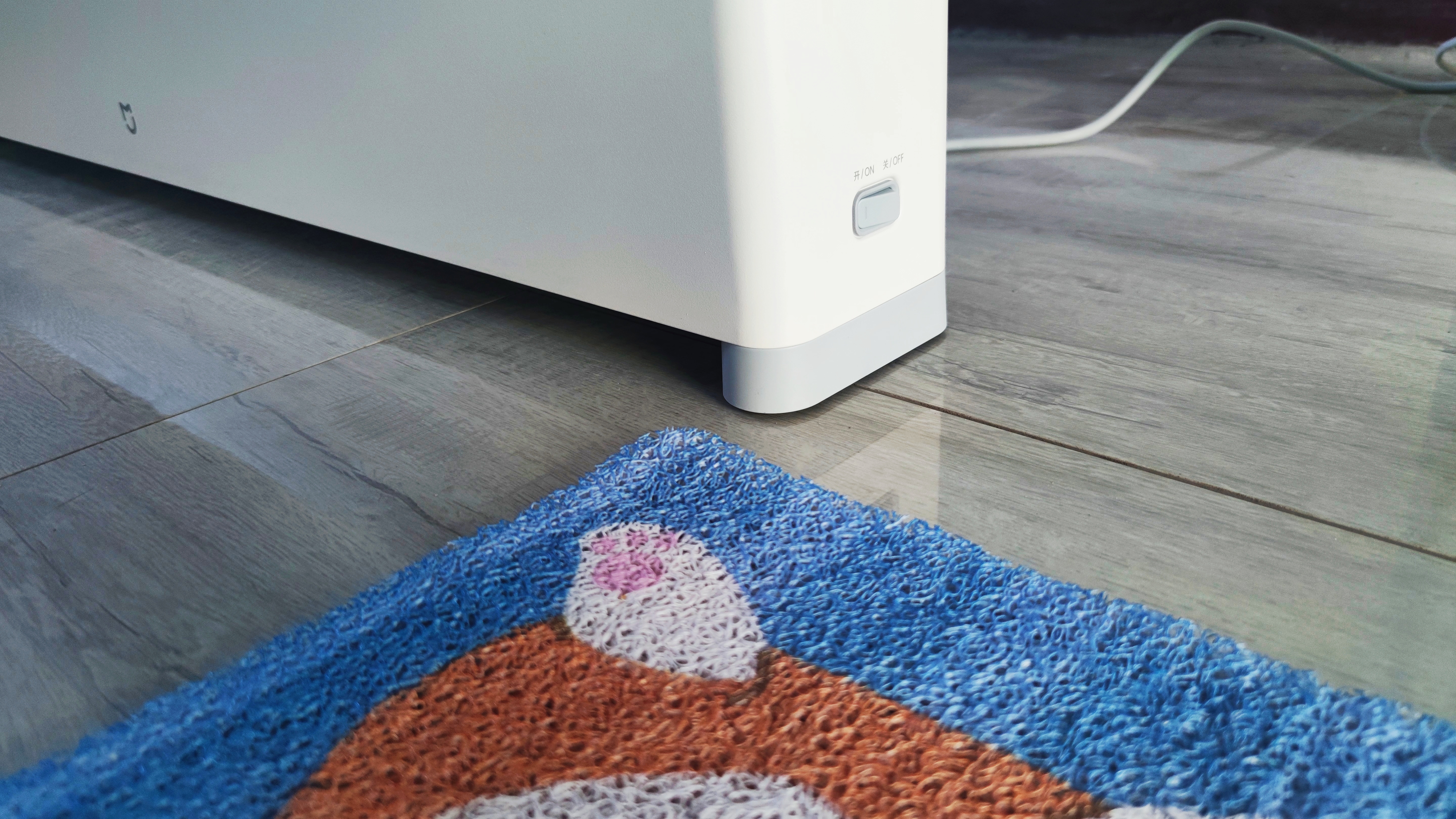 米家石墨烯踢脚线智能电暖器,小米智能踢脚线电暖器费电吗