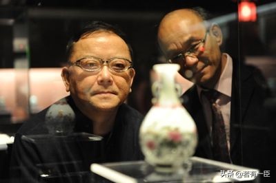 娶美国明星的中国亿万富翁,王刚小20岁妻子旧照曝光