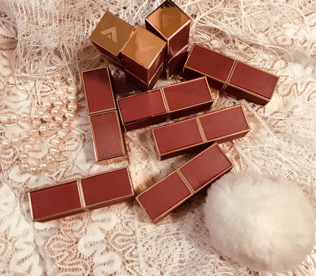 3ce透明口红unstainedred新色,3ce烟管口红fluffyred和mac316