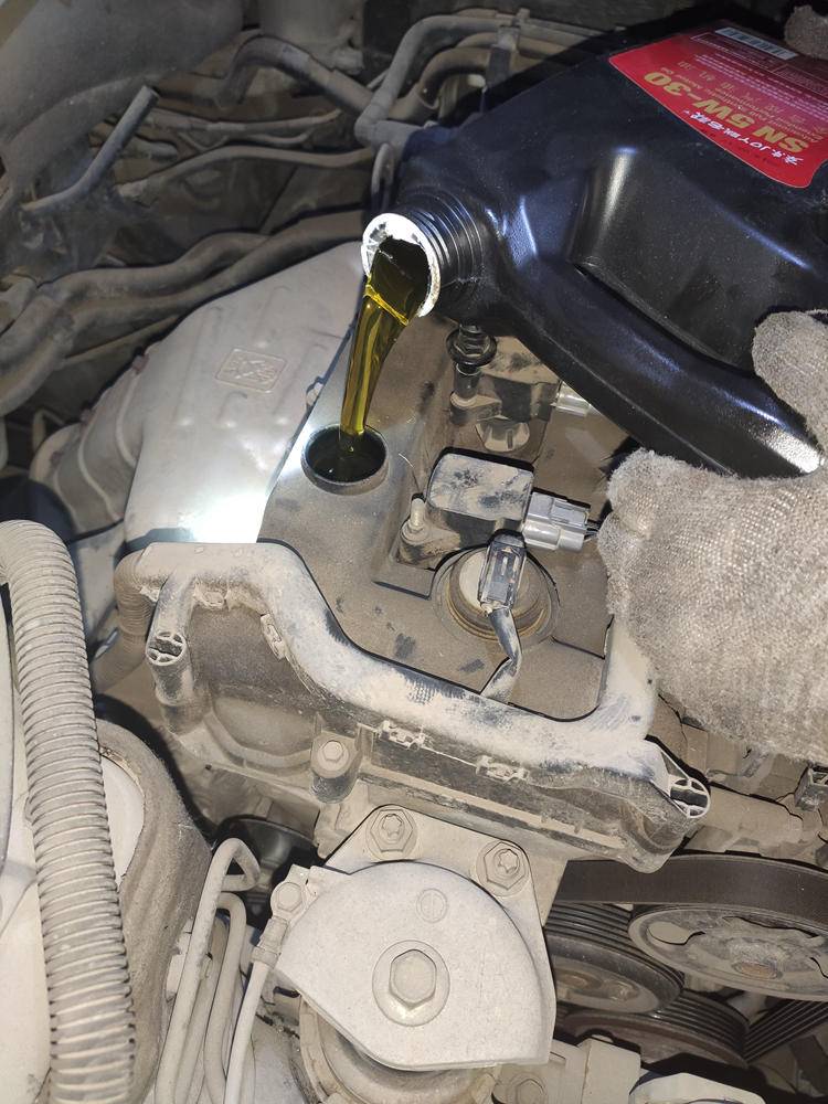 力魔和hks发动机清洗剂对比,力魔发动机内部清洗剂怎么使用