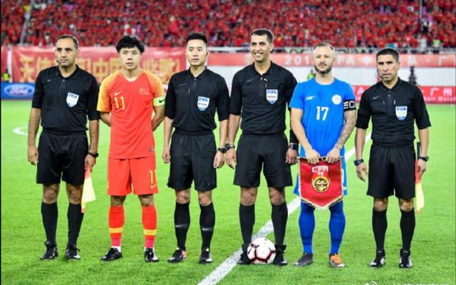 国足遭重创对手创亚洲纪录,国足历史首次负于越南