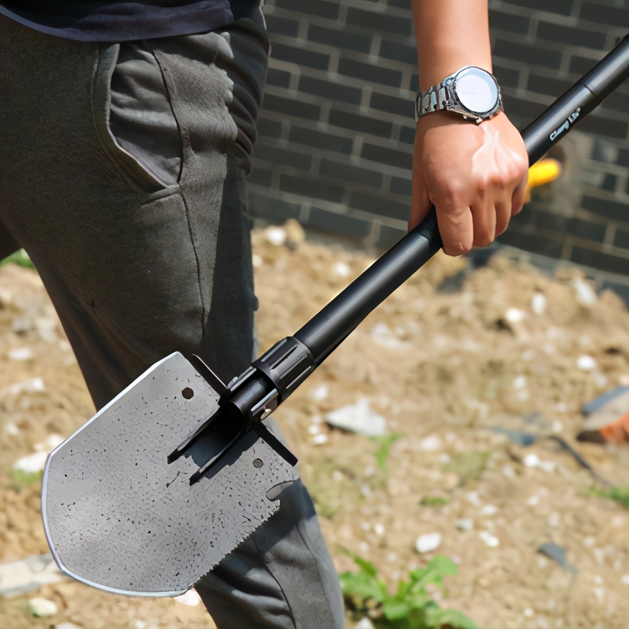 车上防身工具用什么好,汽车上合法的防身工具有哪些