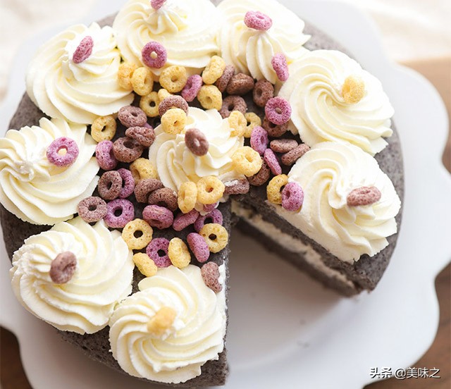 母亲节专属6寸牛奶奶油鲜花蛋糕,用粘土做母亲节送给妈妈的蛋糕