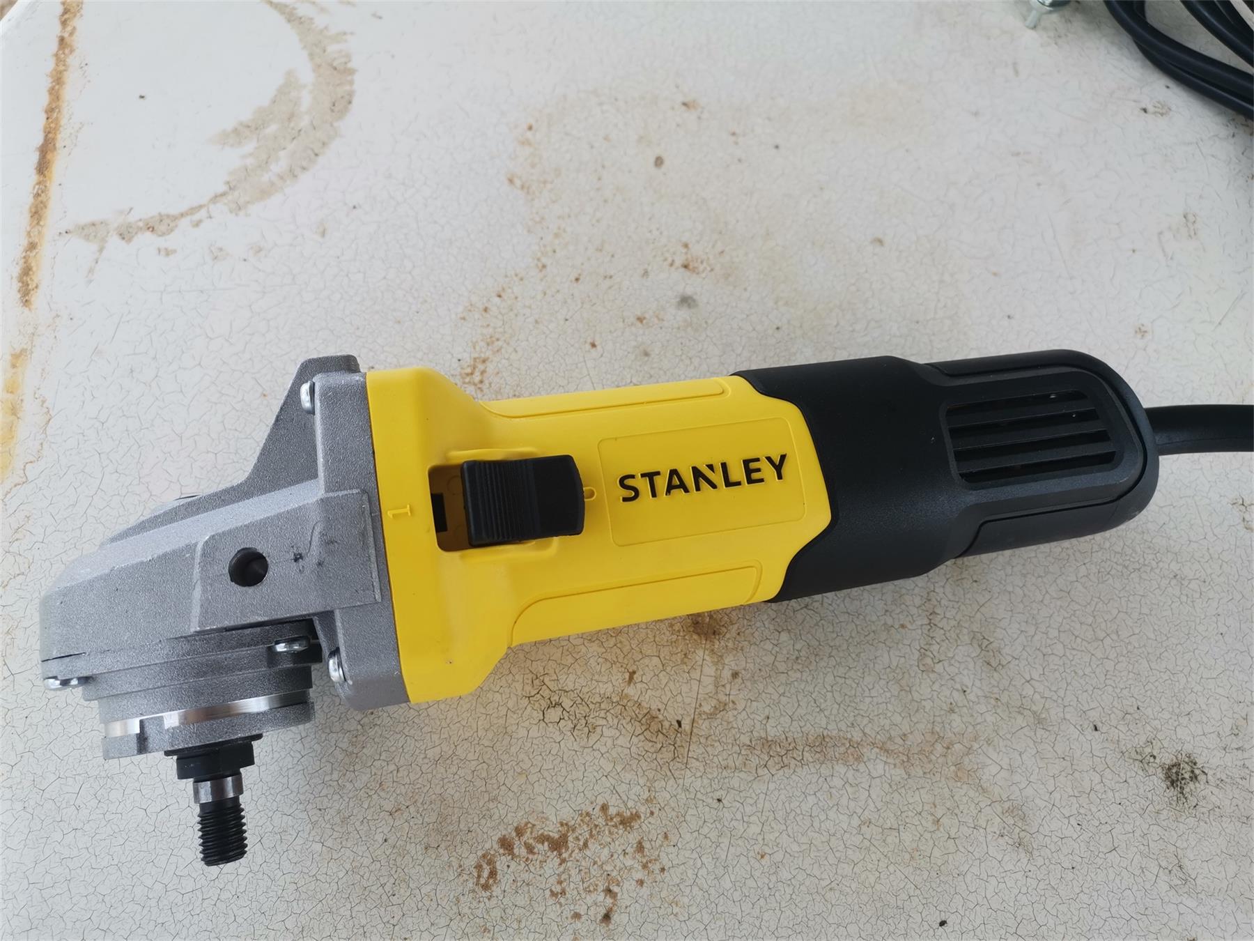 史丹利角磨机220v,史丹利角磨机拆解视频