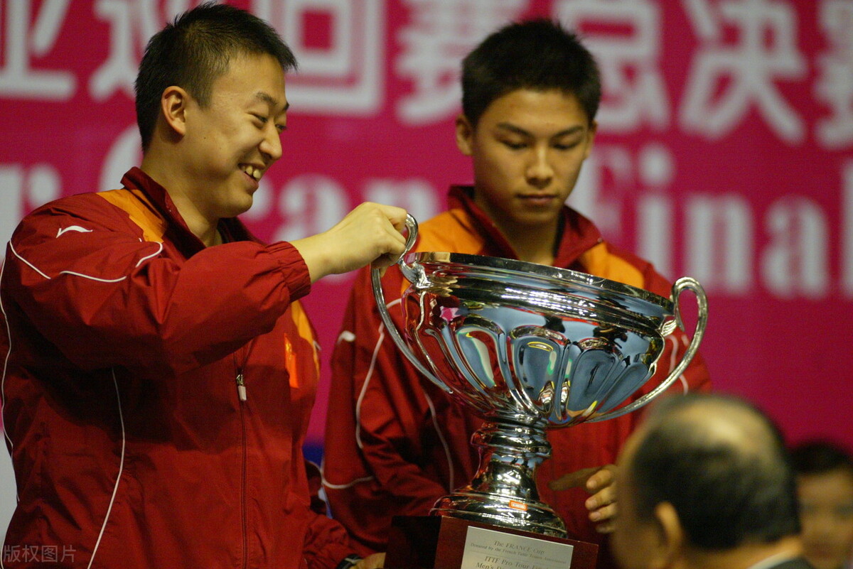 刘国梁独门技巧,刘国梁面临3选1难题