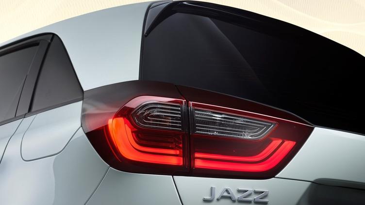 本田超跑版飞度配置,本田飞度高端