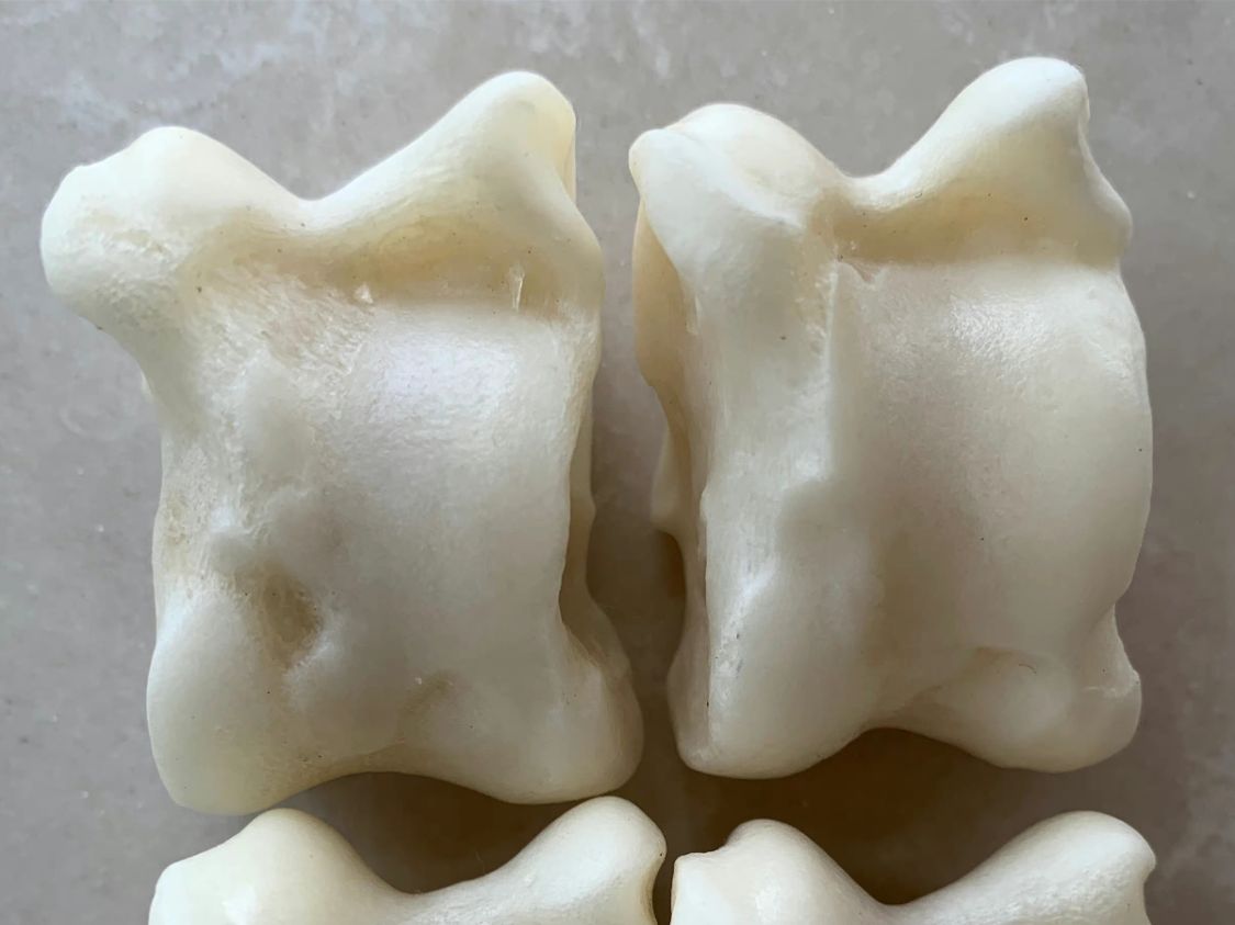 买羊腿时后腿瘦还是前腿瘦,买羊腿连骨称吗