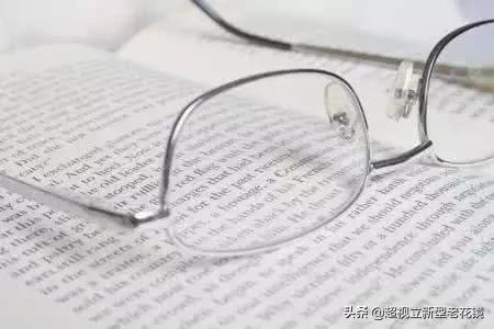 眼镜太重了压着鼻梁很疼怎么办,鼻子压着疼怎么回事