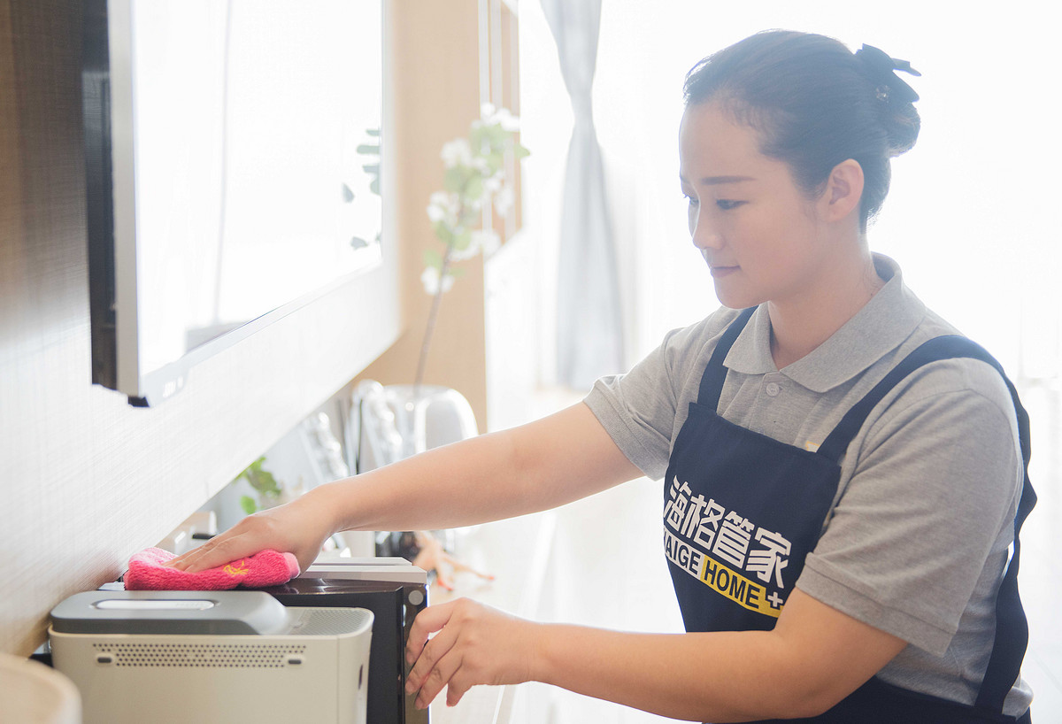 星巴克推出彩虹扎染星冰乐,扎染星冰乐