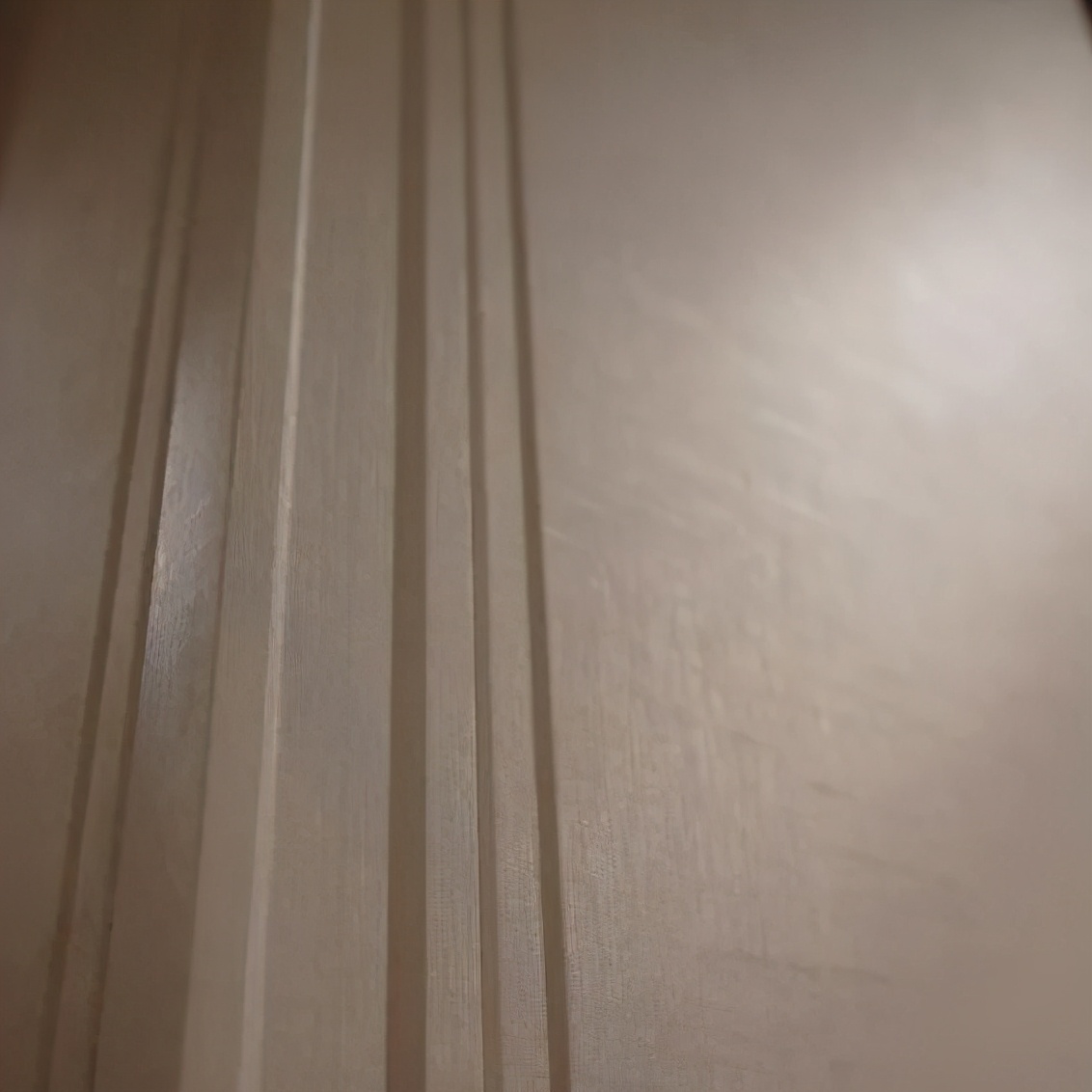 打柜子门板选择,墙壁柜用什么门板好